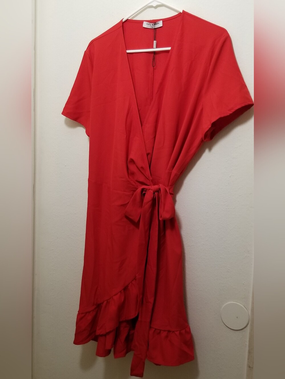 Kate Kasin Women's 2XL Short-Sleeve Red Wrap Dress with Ruffled Hem & Tie Waist